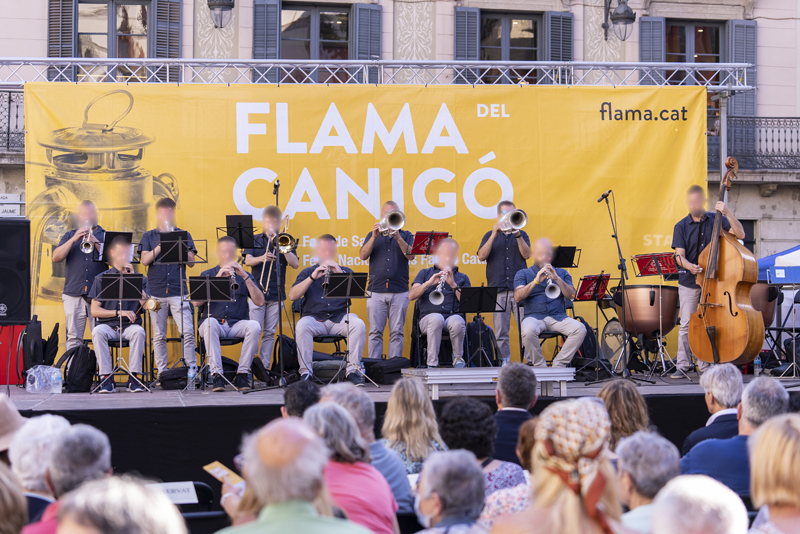 la flama del canigó